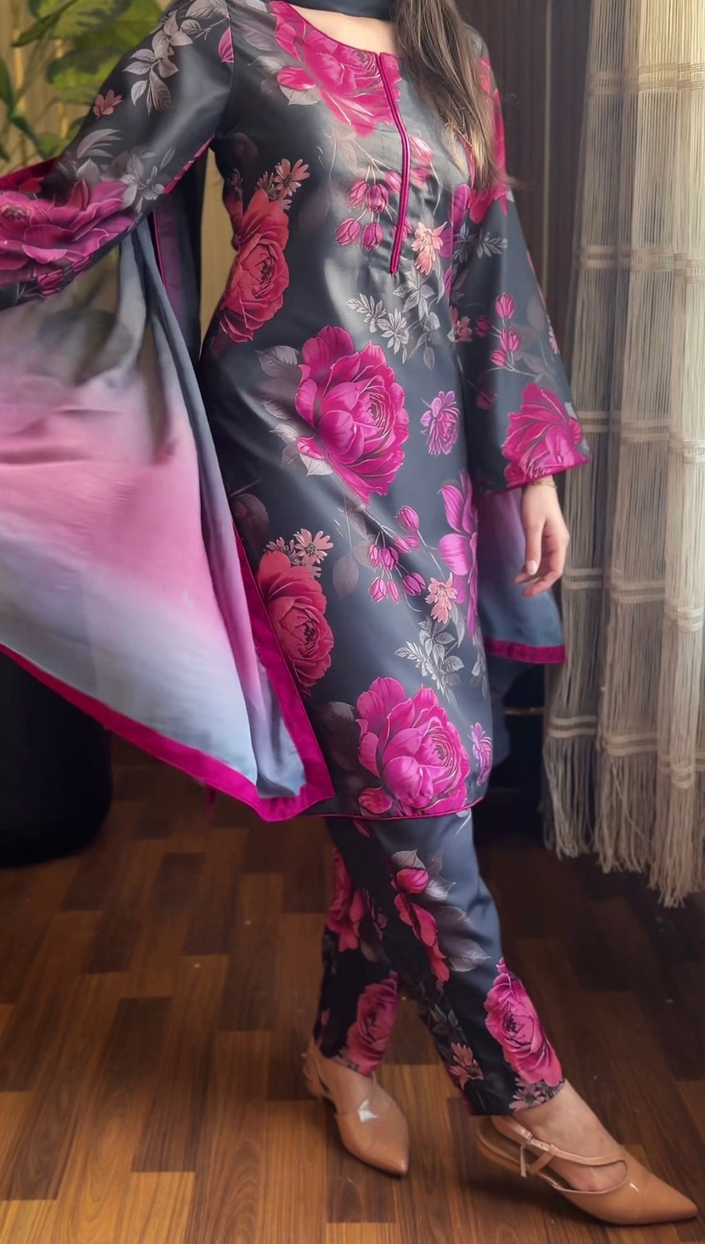 DIGITAL PRINTED SWISS LAWN 3pcs (IZNIK)