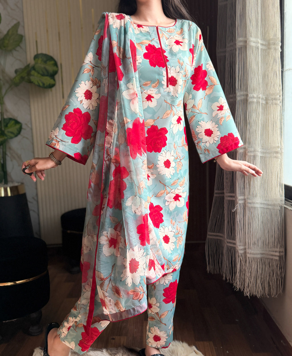 DIGITAL PRINTED SWISS LAWN 3pcs (RED FLORAL)