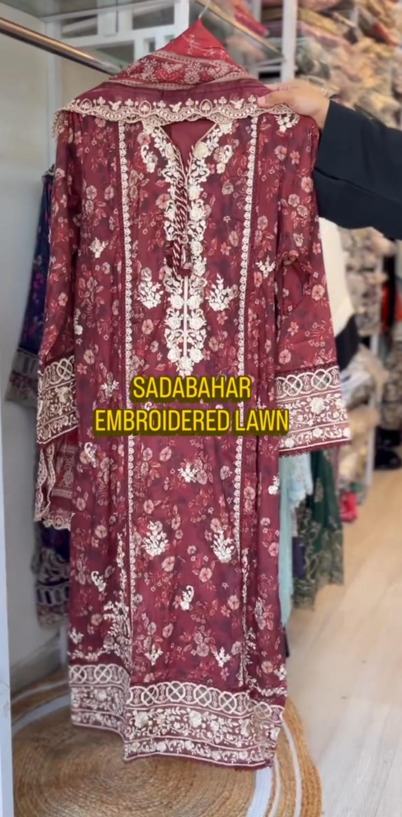 Elegant Spring Embroidered 3PC Suit 💫