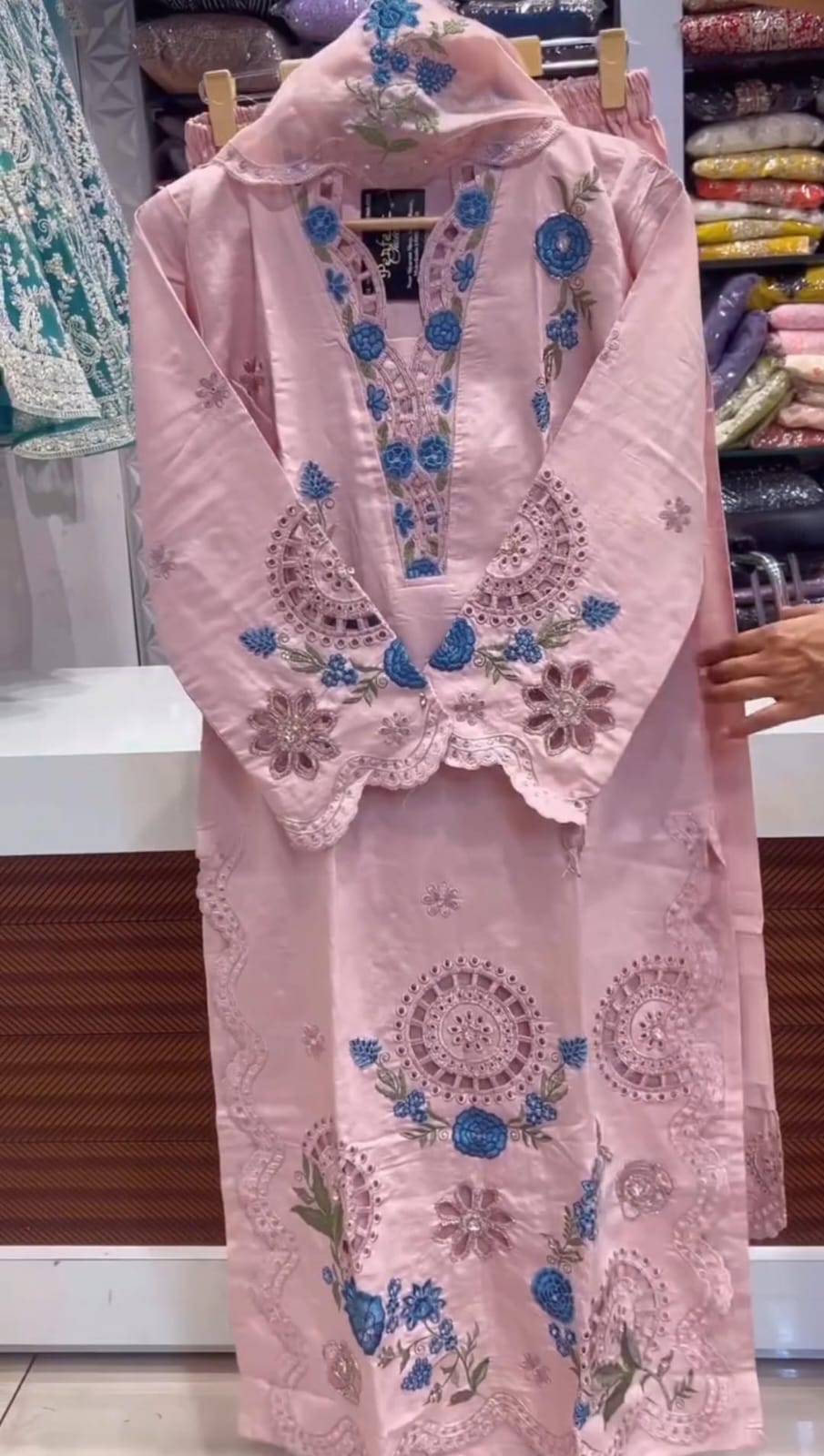 Women Embroidered 3PCS Summer Suit&nbsp;